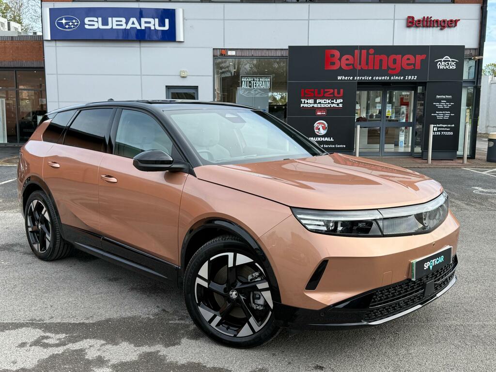 Vauxhall Grandland 73Kwh Ultimate Suv 213 Ps Brown