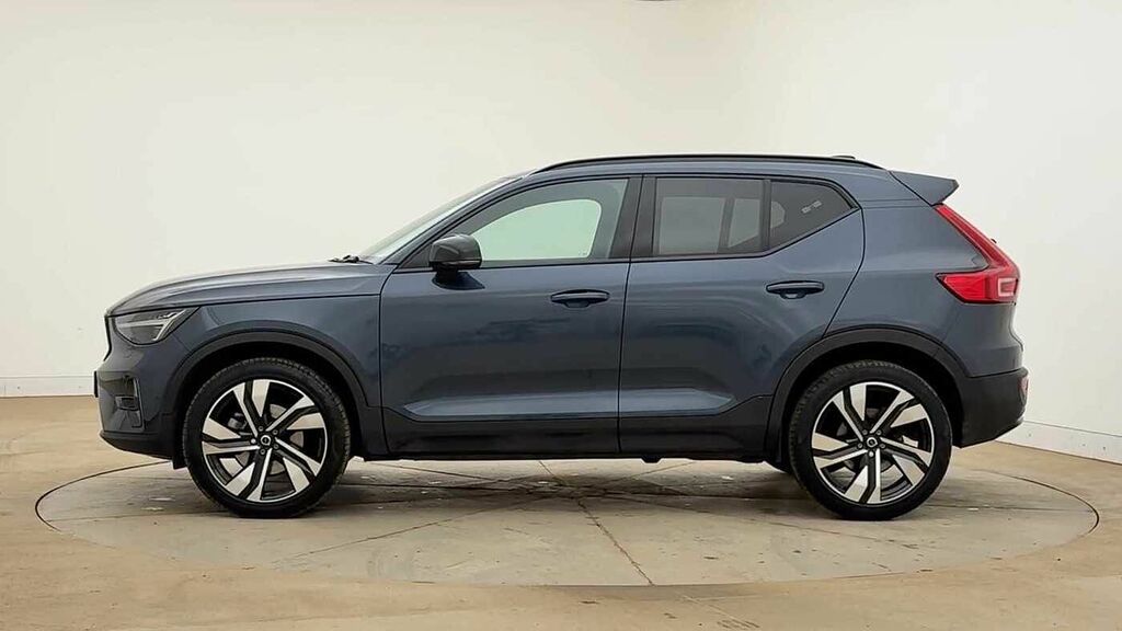 Volvo XC40 Ultra, B3 Mild Hybrid, Dark RV75CMZ Blue #6