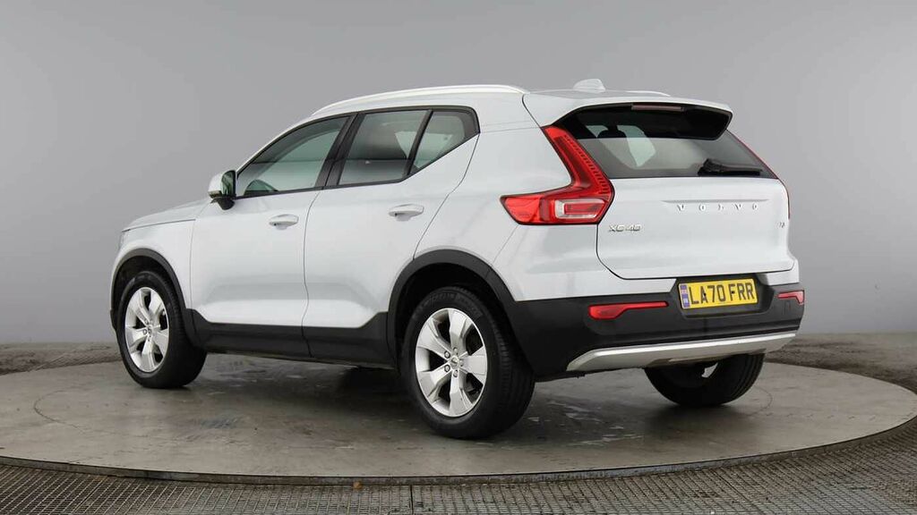 Volvo XC40 Momentum, T3 Climate, Park Assist LA70FRR Silver #3
