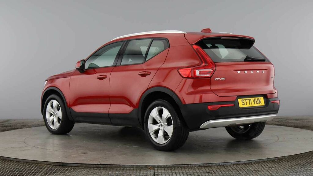 Volvo XC40 Momentum, T3 Climate, Park Assist Packs ST71VUK Red #3