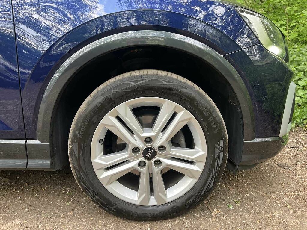 Audi Q2 35 Tfsi Sport KY22JDX Blue #6
