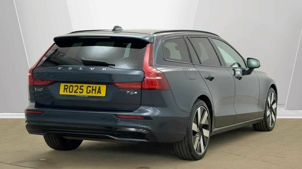 Volvo V60 Plus, T6 Awd Plug-in Hybrid, Dark RO25GHA Blue #3
