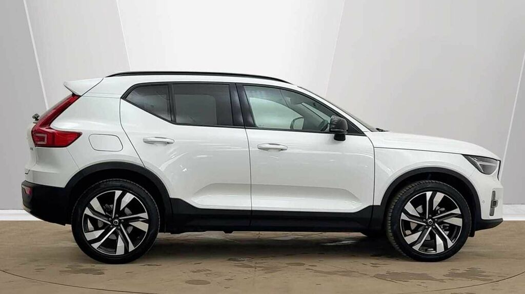 Volvo XC40 Ultra, B4 Mild Hybrid, Dark OY75LFU White #2