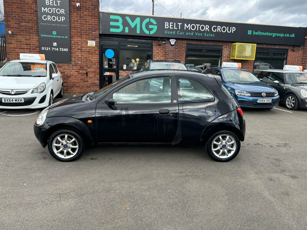 Ford KA 1.3 Zetec Climate Hatchback 154 Black #3