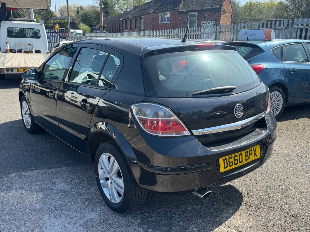 Vauxhall Astra 1.6I 16V Sxi Hatchback 155 Gkm DG60BPX Black #3