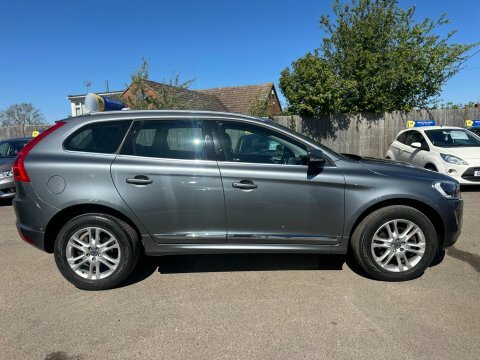 Volvo XC60 2.0 D4 Se Grey #4