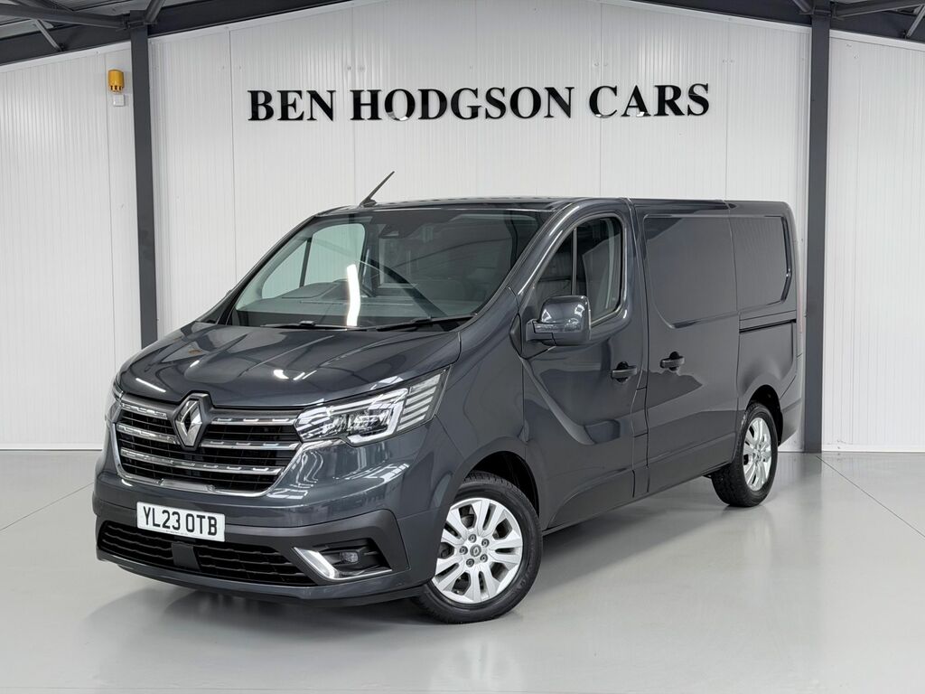 Renault Trafic 2.0 Dci Blue Sl28 Grey
