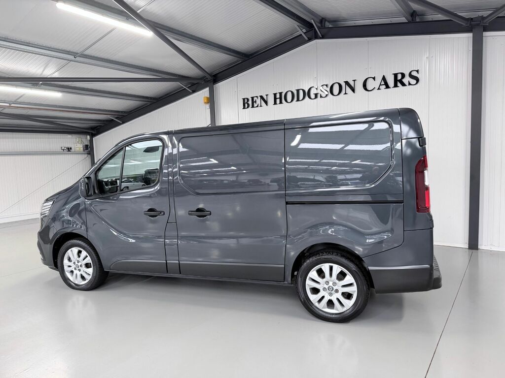 Renault Trafic 2.0 Dci Blue Sl28 YL23OTB Grey #4