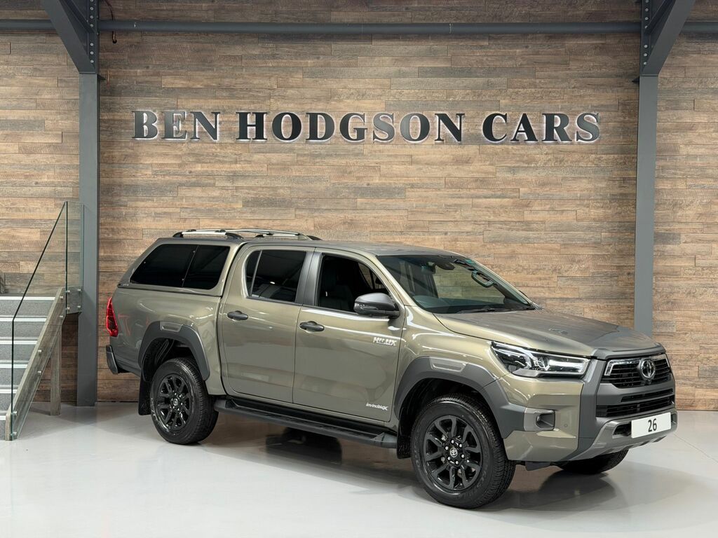 Toyota HILUX 2.8 D-4d-h Invincible X Brown #2