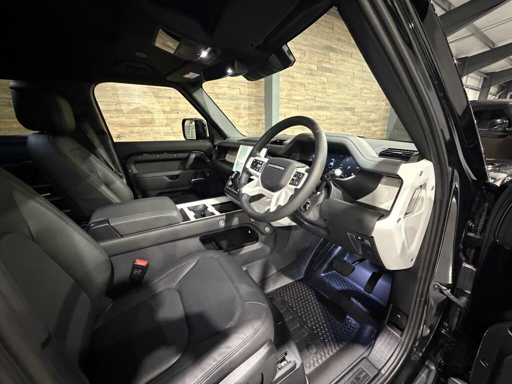 Land Rover Defender 110 D250 Mhev X-dynamic Hse Black #6