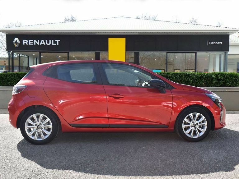 Renault Clio 1.6 E-tech Full Hybrid 145 Evolution YF24NWG Red #5