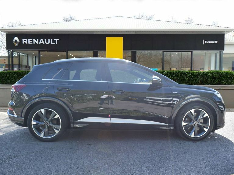 Audi Q4 E Tron 220Kw 50 Quattro 82Kwh S Line RO22NBG Black #5