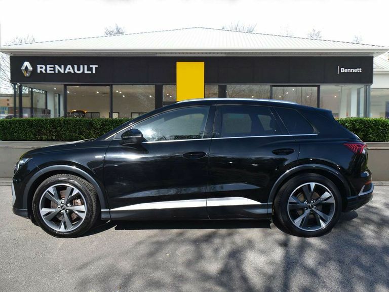 Audi Q4 E Tron 220Kw 50 Quattro 82Kwh S Line RO22NBG Black #6