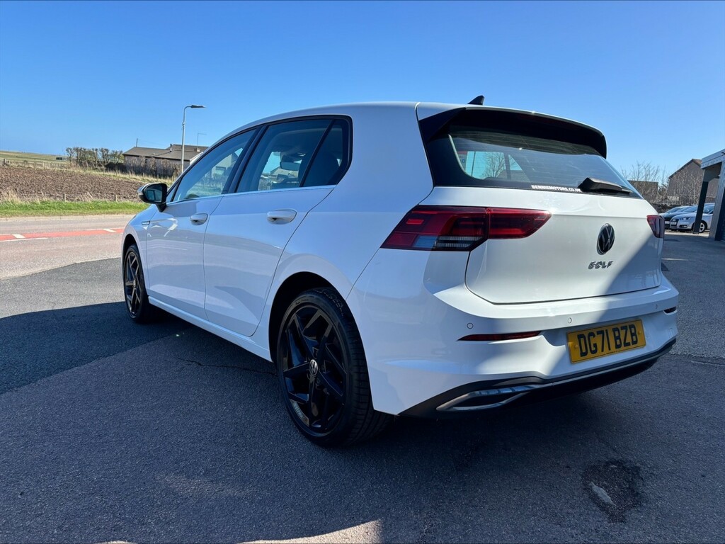 Volkswagen Golf Hatchback 1.5 Tsi Style 202171 DG71BZB White #5