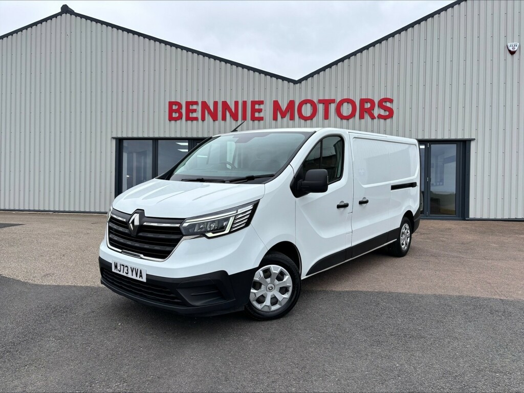 Renault Trafic Panel Van 2.0 Dci Blue Ll30 Start 202373 White
