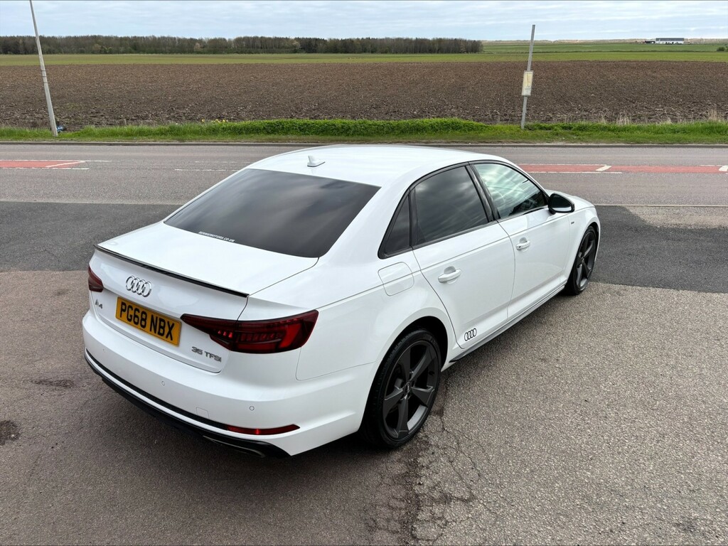 Audi A4 Saloon 2.0 Tfsi 35 Black Edition 201968 PG68NBX White #5