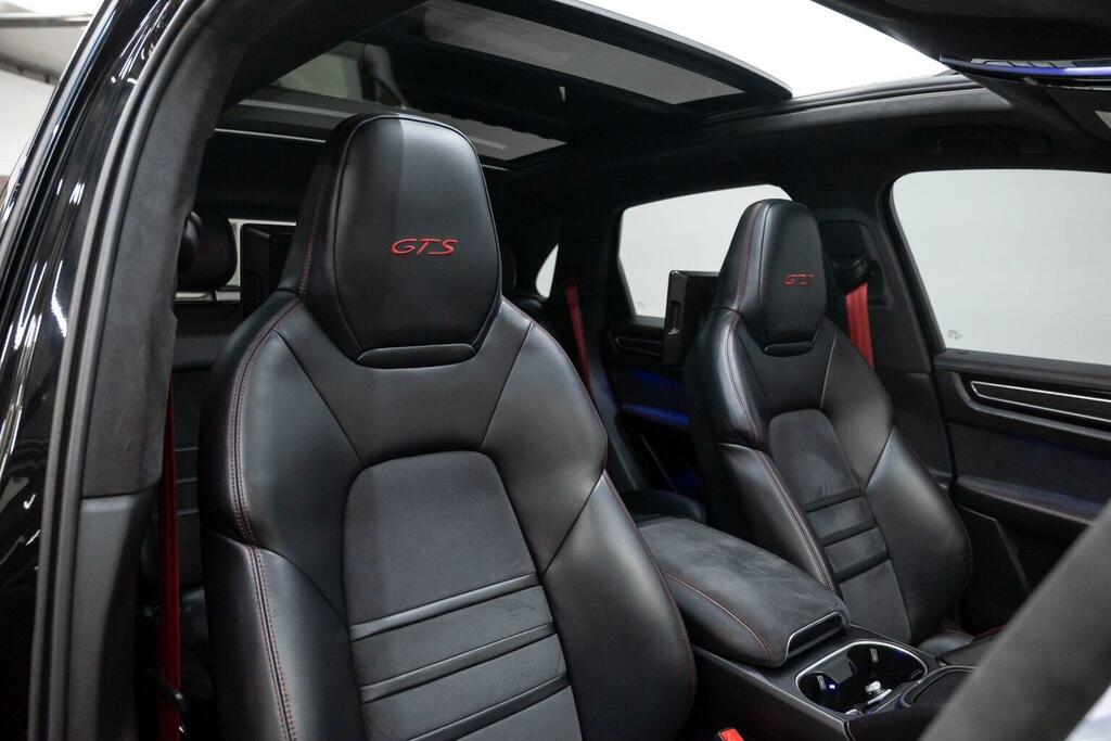 Porsche Cayenne Suv 4.0T V8 Gts Tiptronics 4Wd Euro 6 Ss 2 NV72AOU Black #2