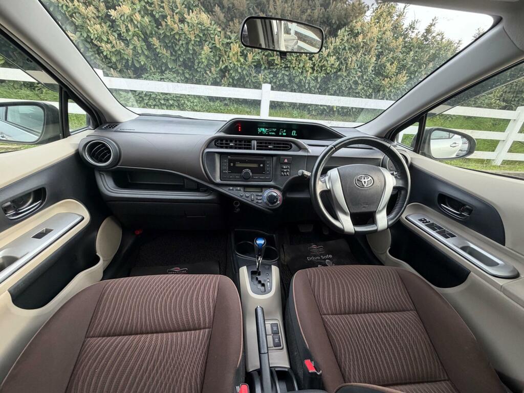 Toyota Aqua Hatchback 201261 Blue #2
