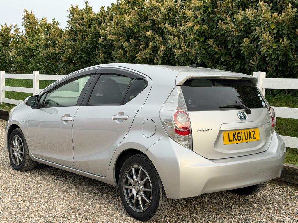 Toyota Aqua Hatchback 201261 Blue #10
