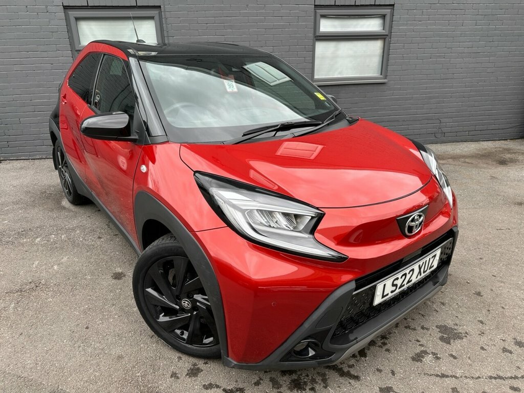 Toyota Aygo X 1L Exclusive Red