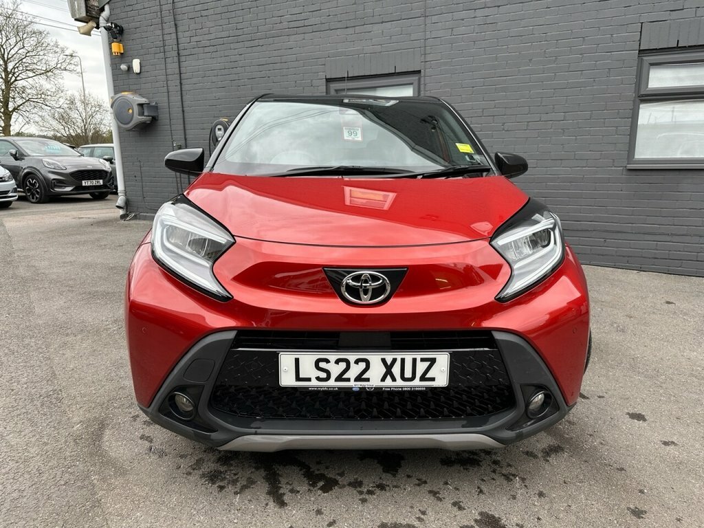 Toyota Aygo X 1L Exclusive LS22XUZ Red #5