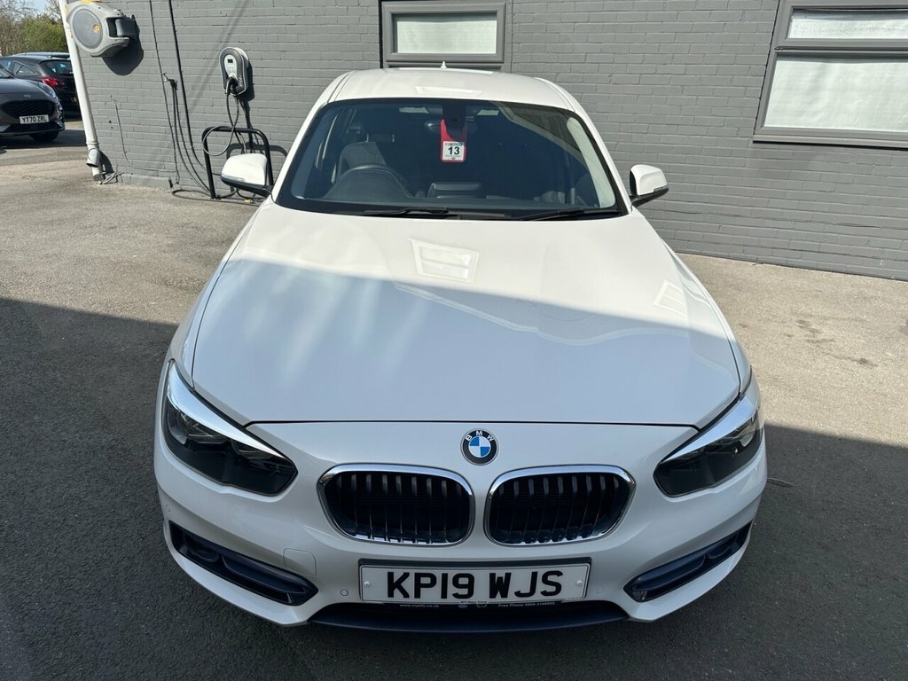 BMW 1 Series 2L Sport KP19WJS White #4