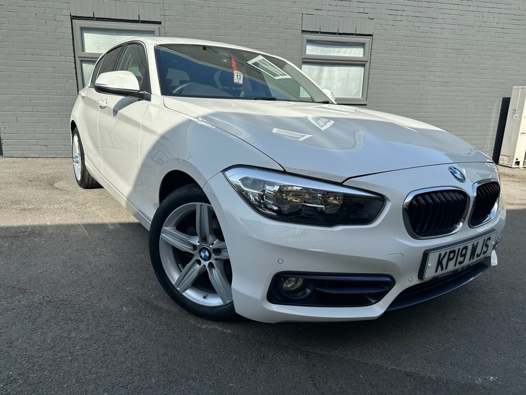 BMW 1 Series 2L Sport KP19WJS White #2