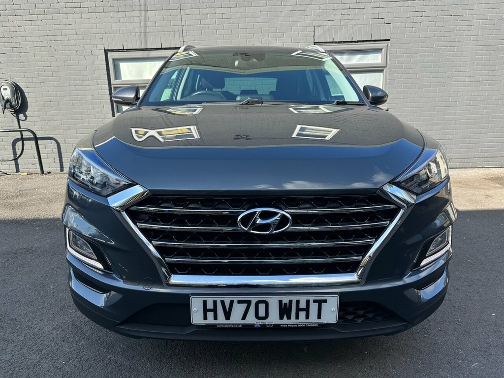 Hyundai Tucson 1.6L Se Nav HV70WHT Grey #3