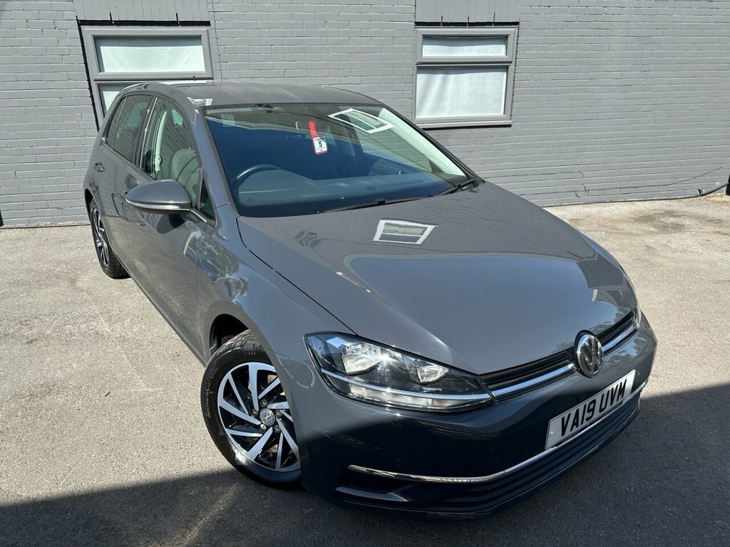 Volkswagen Golf 1.6L Match Grey
