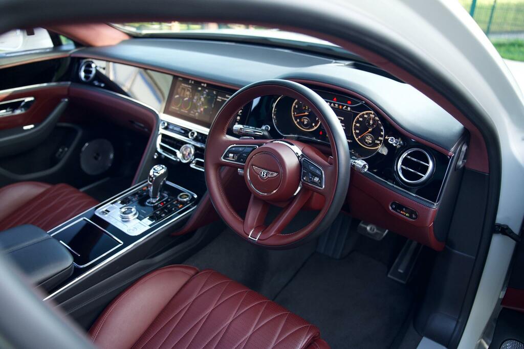 Bentley Flying Spur 4.0 V8 Azure 4Wd Euro 6 White #3
