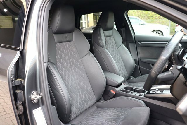 Audi A3 2.0 Tdi 35 Edition 1 Sportback RD23DUG Grey #4