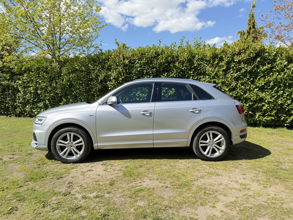 Audi Q3 Suv 1.4 Tfsi Cod S Line Edition 2017 KF66ERZ Silver #3