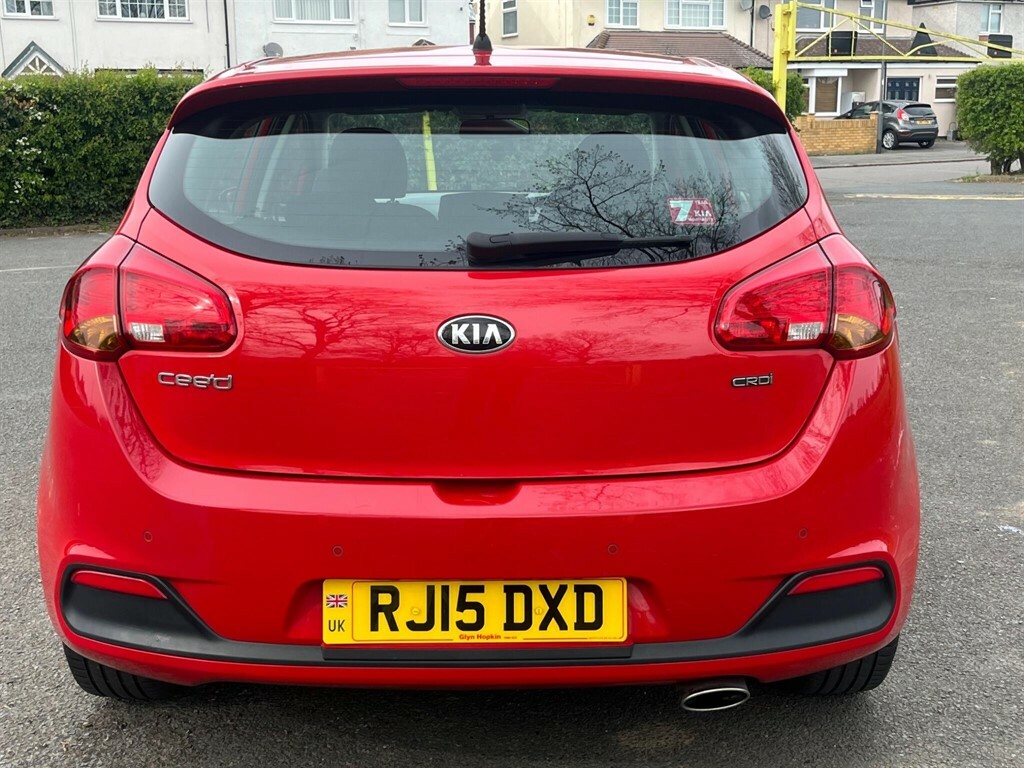 Kia Ceed 1.6 Crdi 2 Euro 5 Red #5