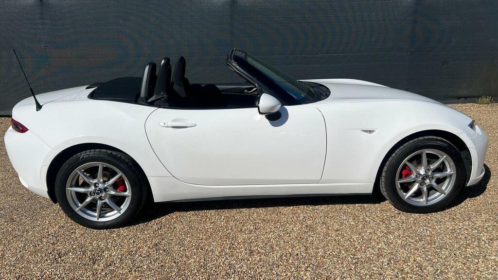Mazda MX-5 Convertible 1.5 Skyactiv-g Se Euro 6 201717 VE17LHX White #4
