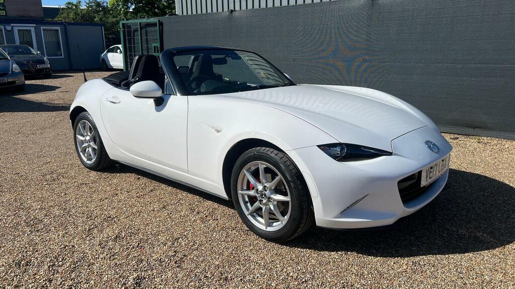 Mazda MX-5 Convertible 1.5 Skyactiv-g Se Euro 6 201717 White