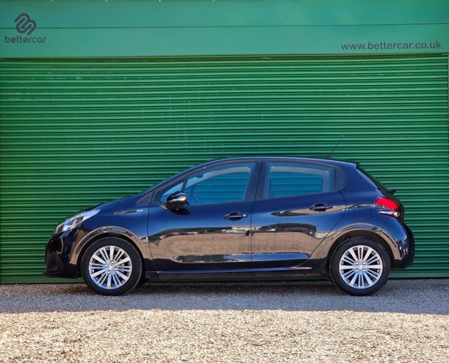 Peugeot 208 Puretech Signature Hatchback RE68YXP Blue #4