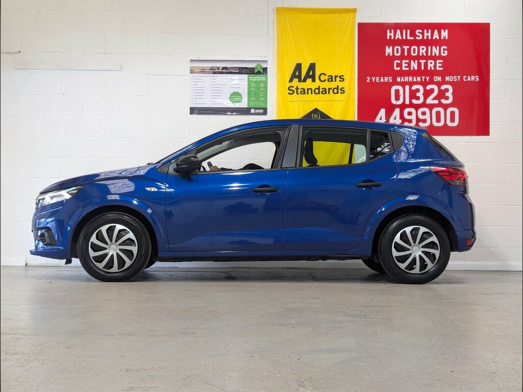 Dacia Sandero 1.0 Tce Essential Hatchback Euro HT71LBN Blue #2