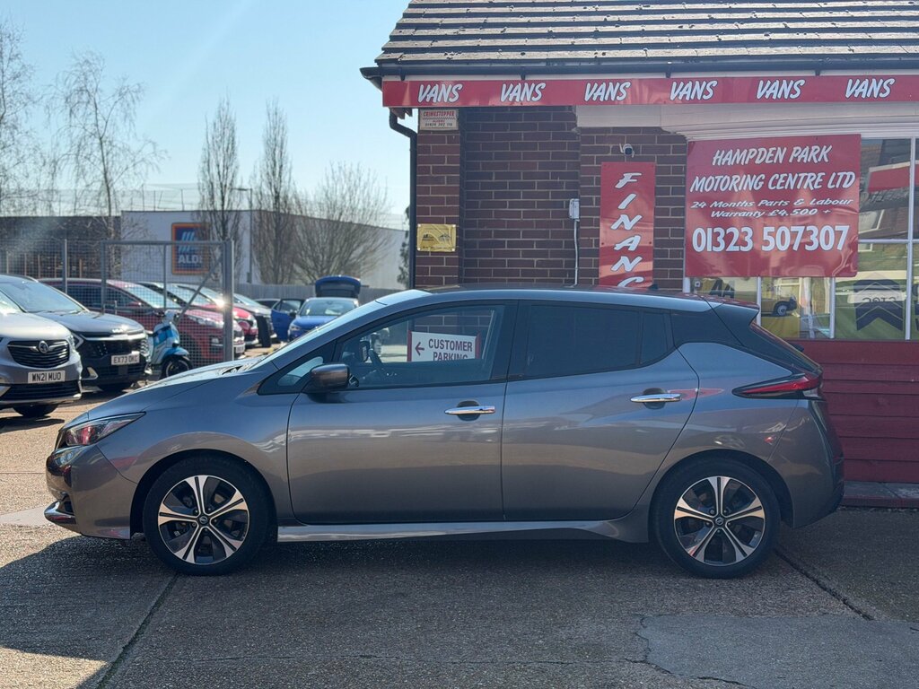 Nissan Leaf 40Kwh N-connecta Hatchback 150 HJ20DFF Grey #5