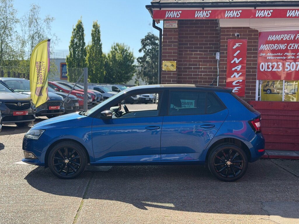 Skoda Fabia 1.0 Colour Edition Hatchback Eur LV69ULL Blue #5