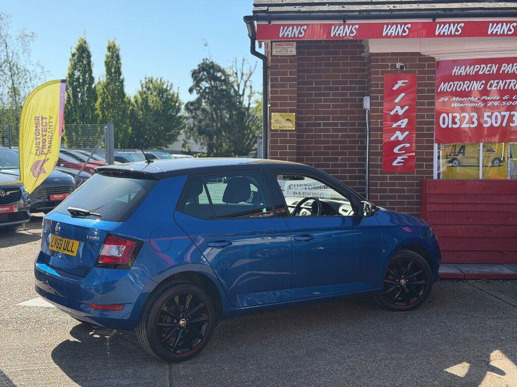 Skoda Fabia 1.0 Colour Edition Hatchback Eur LV69ULL Blue #2