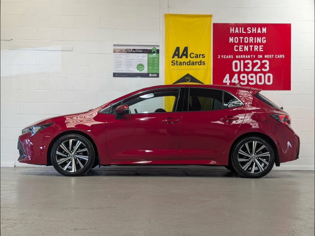 Toyota Corolla 1.8 Vvt-h Gpf Design Hatchback Hybrid C GU22WUA Red #2