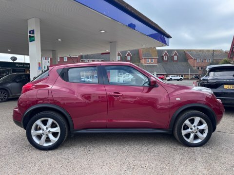 Nissan Juke 1.6 Acenta KU62NKX Red #4