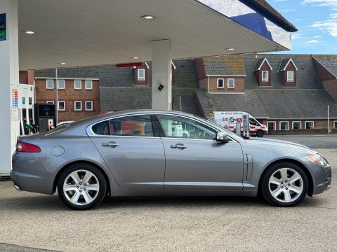 Jaguar XF Premium Luxury V6 Grey #2