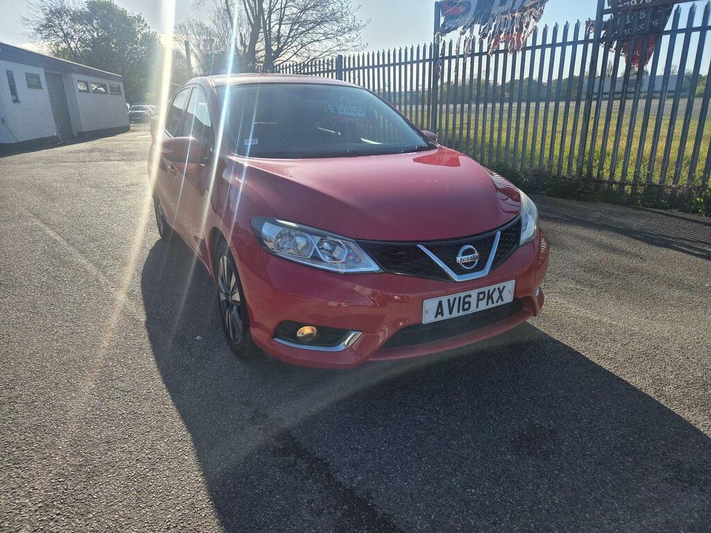 Nissan Pulsar Hatchback 1.2 Dig-t N-connecta Euro 6 Ss 2 Red