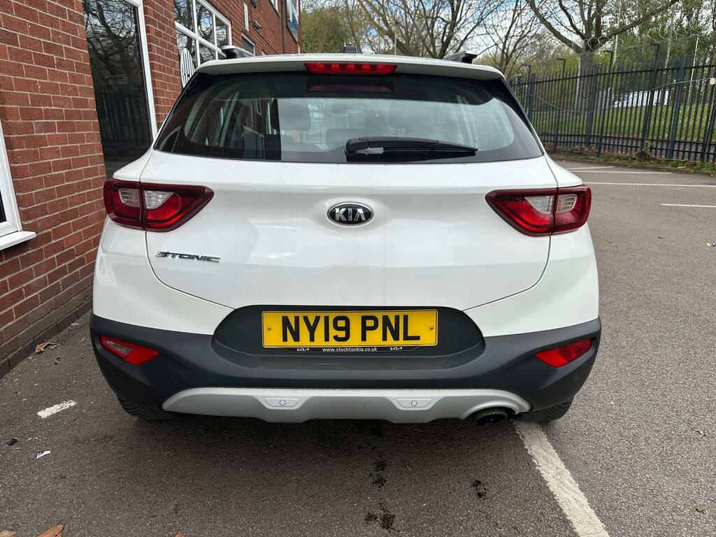 Kia Stonic 1.4 2 Euro 6 Ss NY19PNL White #4