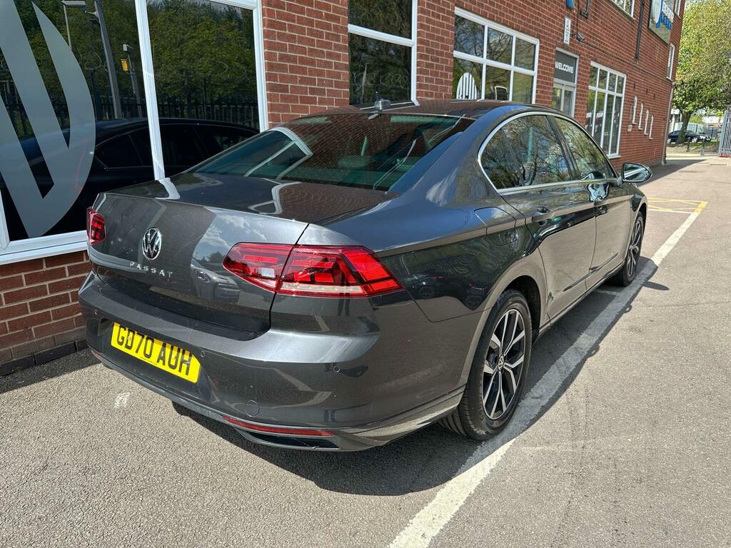 Volkswagen Passat 1.5 Tsi Evo Sel Euro 6 Ss Grey #3