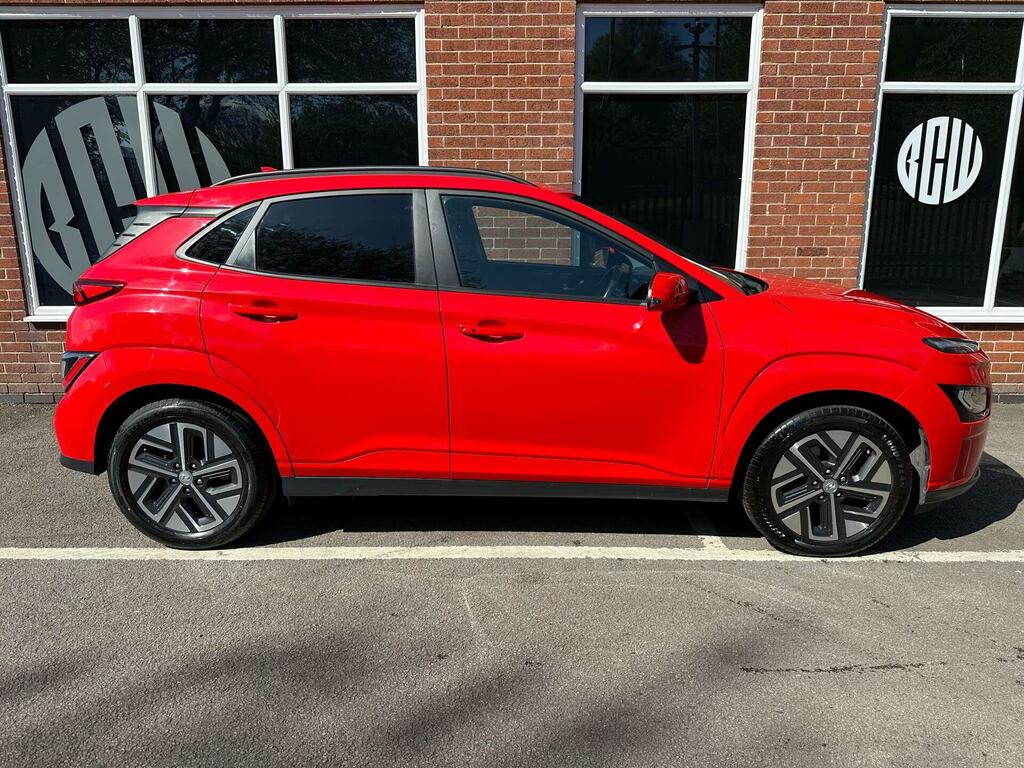 Hyundai Kona 39Kwh Premium 10.5Kw Charger BP71OHO Red #2