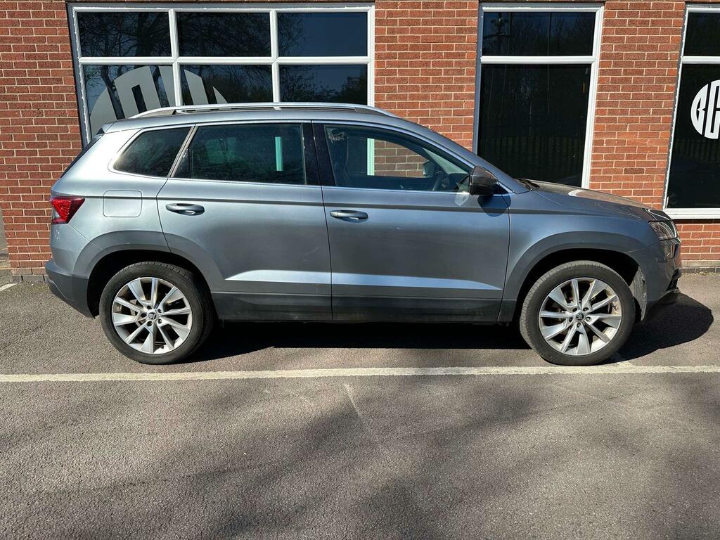 Skoda Karoq 2.0 Tdi Se L 4Wd Euro 6 Ss KY69KCK Grey #2