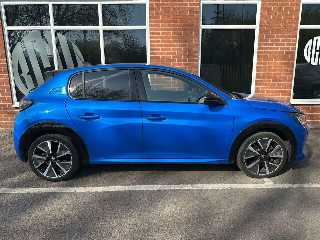 Peugeot e-208 50Kwh Gt LF20PFE Blue #2