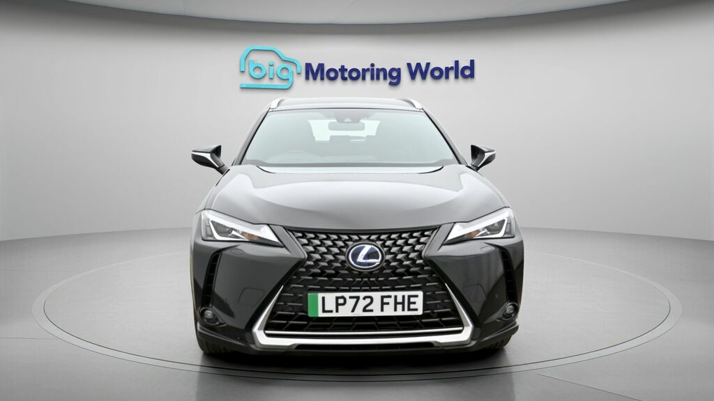 Lexus UX 300E Black #2
